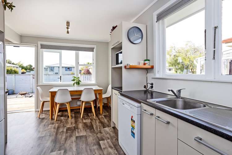 37 Kinmont Crescent Newfield_7