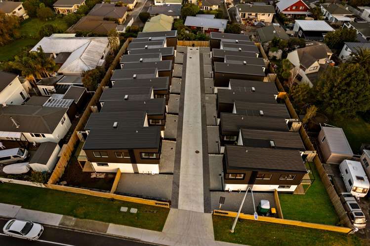 935B Whangaparaoa Road Manly_21