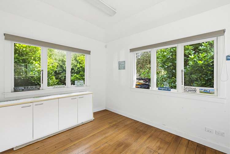 7 Tangahoe Street Paekakariki_55