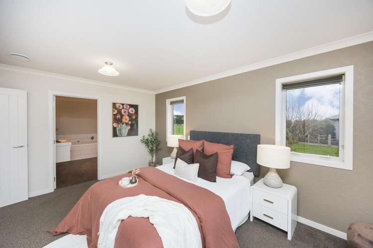 75 Reid Line West Feilding_25