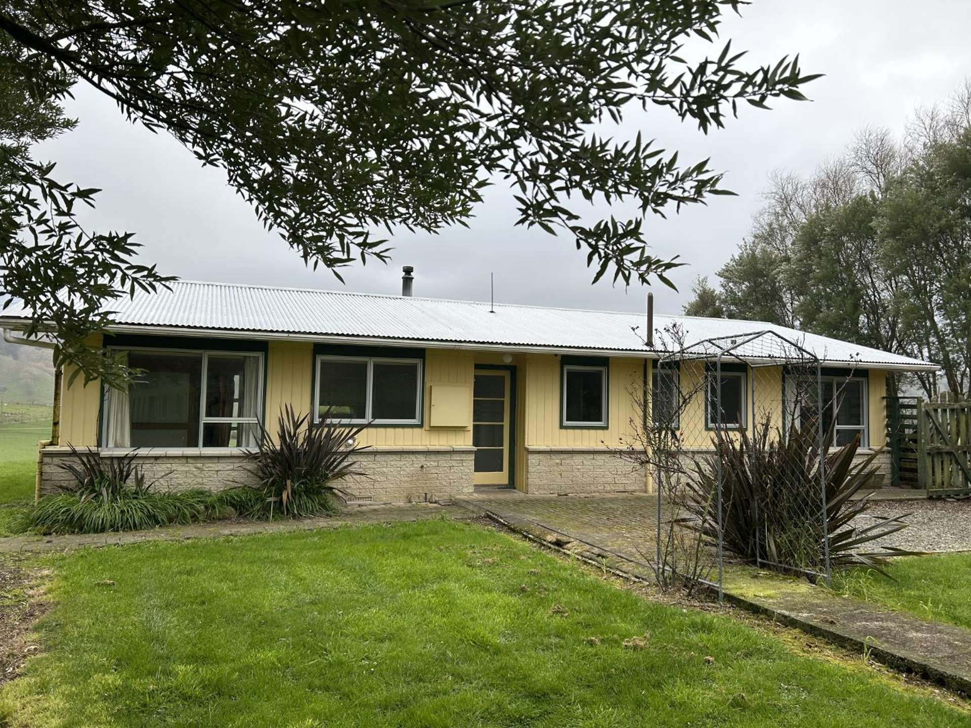 1188 Pahiatua Pongaroa Road 11185_0