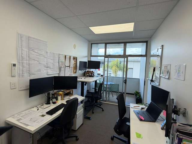2/6 Loft Place Kumeu_2