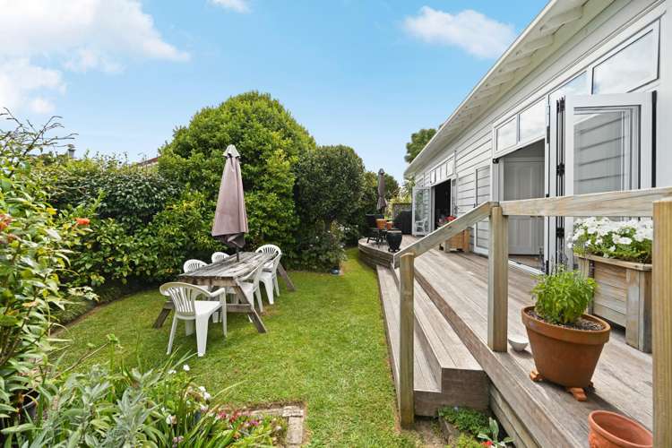 16 Flynn Road Hillcrest_11