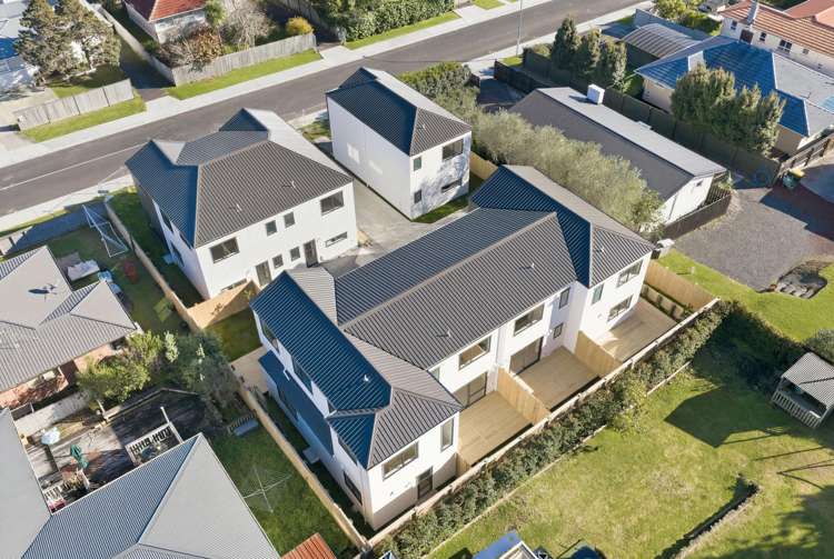 3 Gill Avenue Te Atatu Peninsula_24
