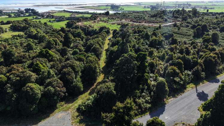 37 South Terrace Road Karamea_3