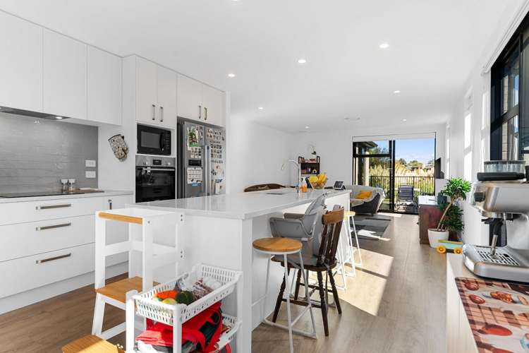 11 Hinaki Street Poike_9