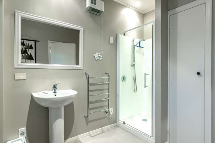 6 Muirbank Crescent Witherlea_15