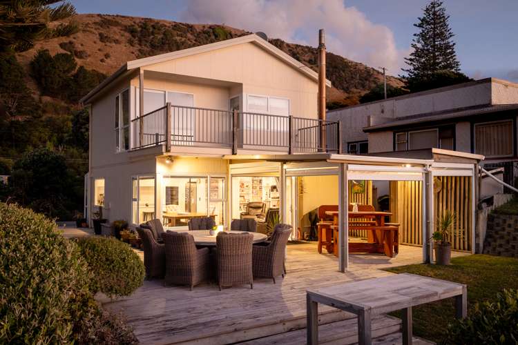 52 Ames Street Paekakariki_3