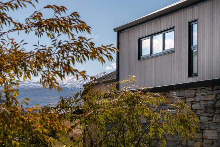 2 Eichardt Place Jacks Point_20