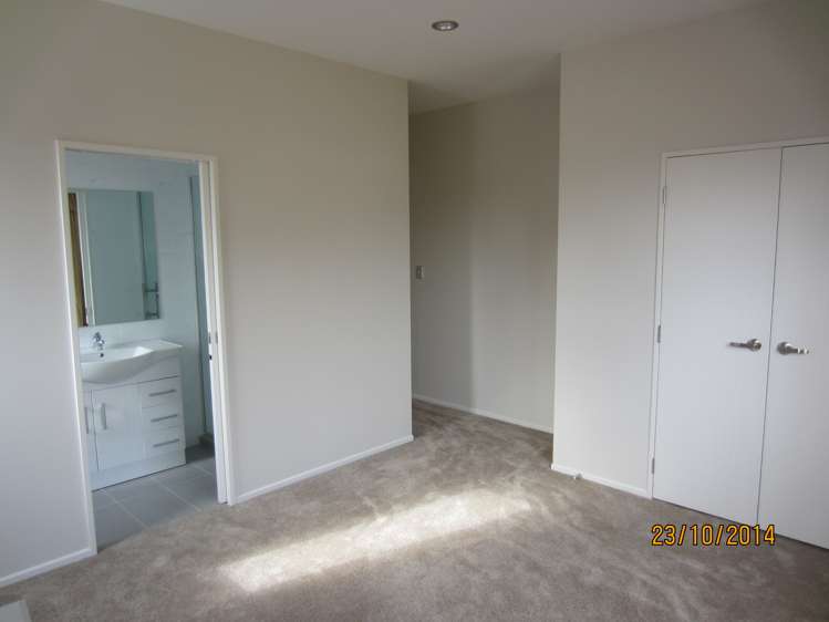 13a Clendon Place Manurewa_5