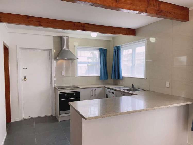 3 Trinidad Road Sunnynook_4