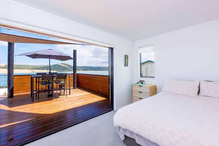 24 Taumatawiwi Street Opononi_15