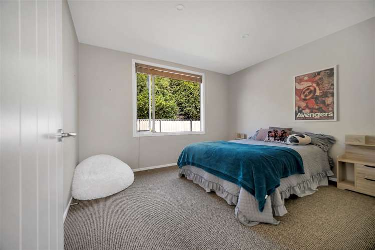 354 Bridge Valley Road Wakefield_11