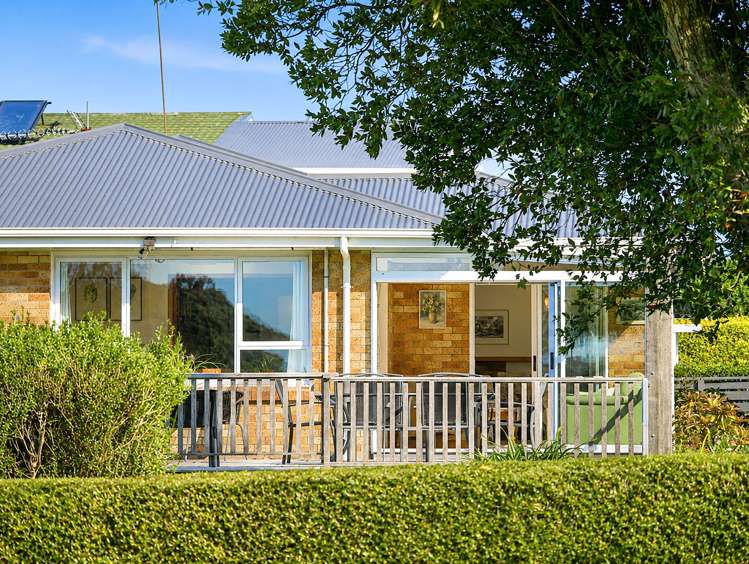 31 Hillcrest Road Otumoetai_3