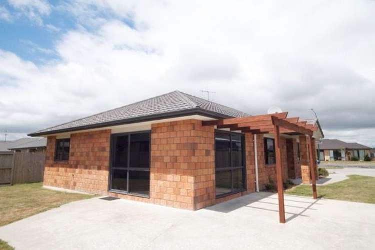 16 Tulip Drive Cambridge_8