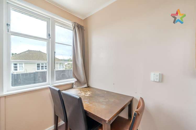 4 Langford Street Naenae_10