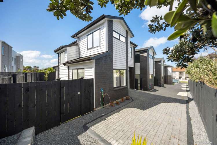 Lot 2, 4 Kyeemagh Street Botany Downs_11