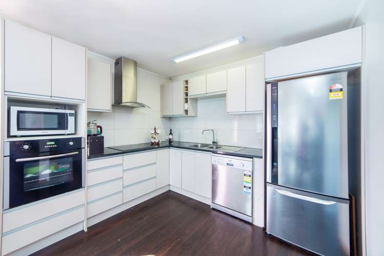 29 Clyma Place Massey_4