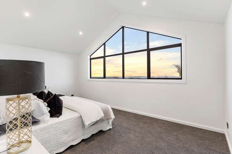 4 Taku Close Long Bay_17