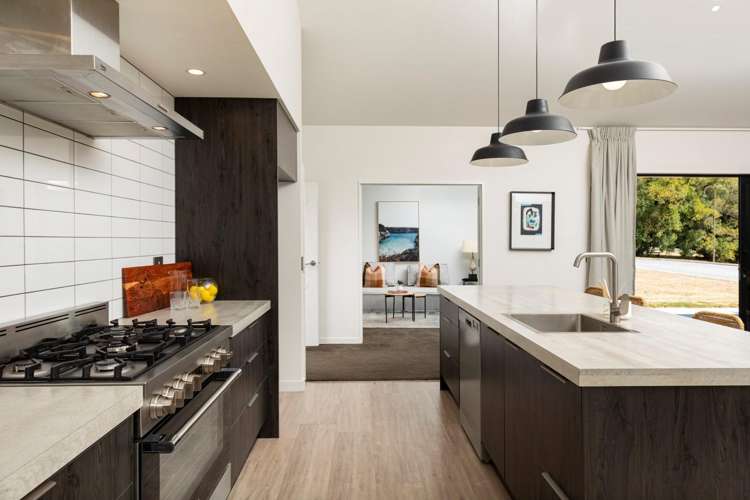 15 Alice Burn Drive Luggate_15