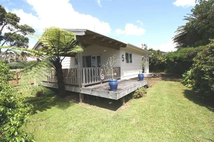 5 Fishermans Bend Whiritoa_0