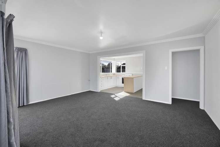 15 McLean Street Hawera_5