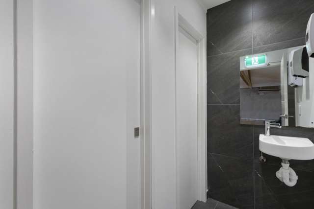 Level 2/9 Gore Street City Centre_4