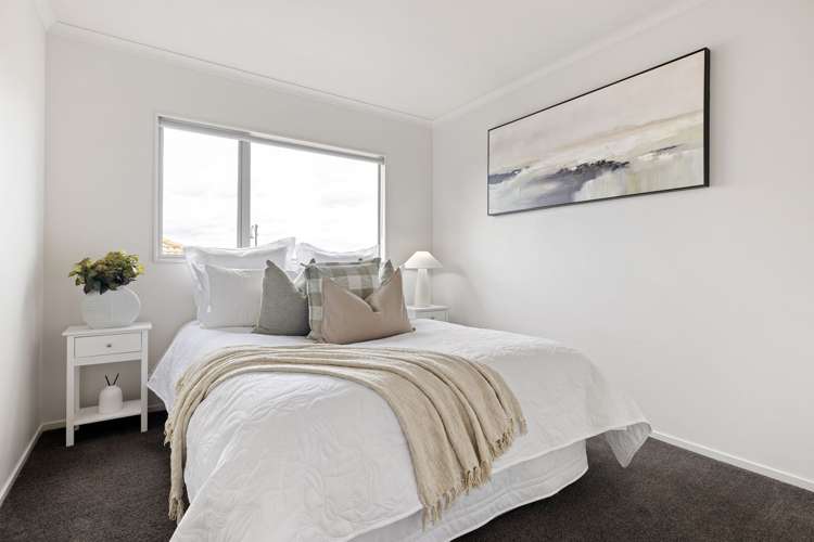 9 Rene Way Huntington_10