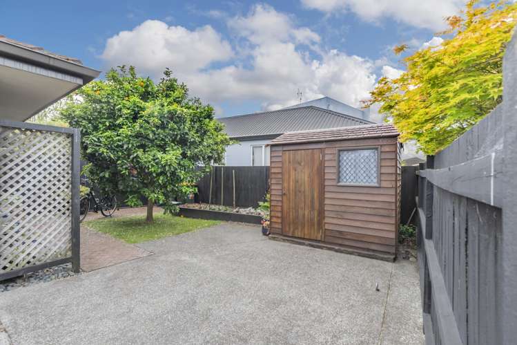 2 Roselawn Lane Pahurehure_19