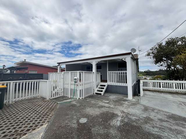 Coastal Cutie with a sea view