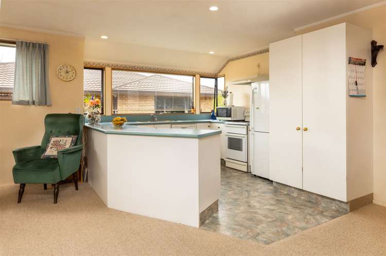 24 Karina Crescent Redwoodtown_6