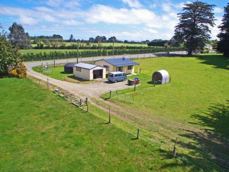 839 Grove Bush Woodlands Road Winton Surrounds_8