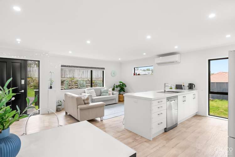 71 Redvers Drive Belmont_5