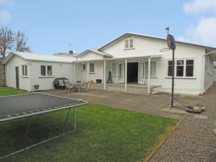35 Argyle Avenue Takaro_11