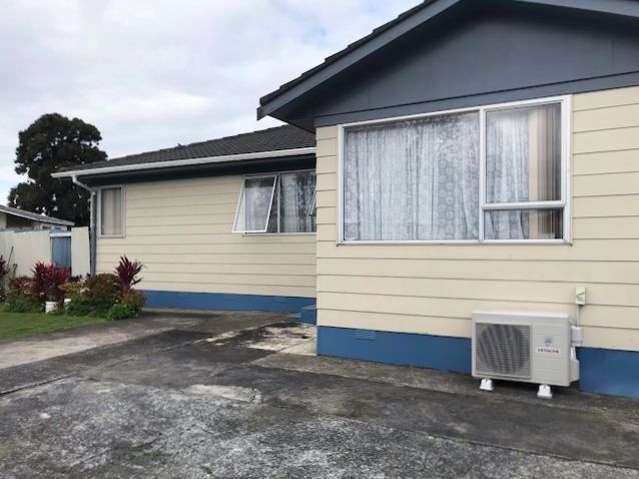 18 Desmond Place Otara_1