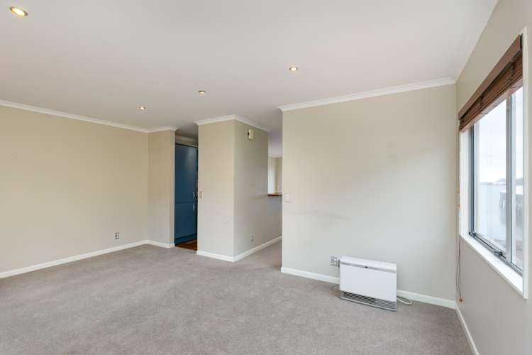 55/305 Evans Bay Parade Hataitai_6