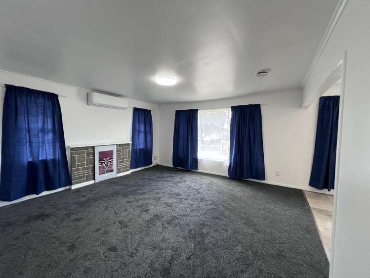 79 Cobham Crescent_0