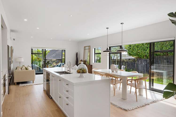 15 Bartlett Drive Silverdale_5