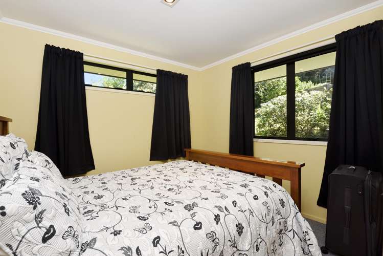 16 Worlds End Road Tennyson Inlet_15