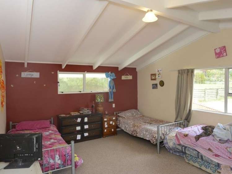 58 Lake Ferry Road Lake Ferry_15