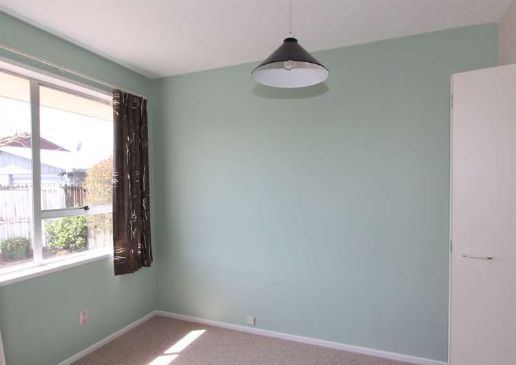 1/63a Vivian Street Burwood_9