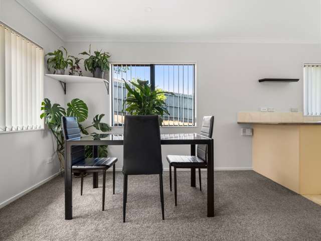 11 Saralee Drive Manurewa_3