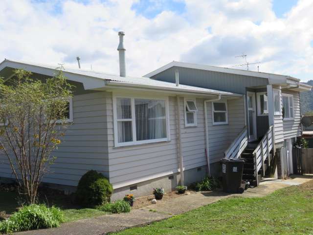 35 Hillside Drive Maoribank_1