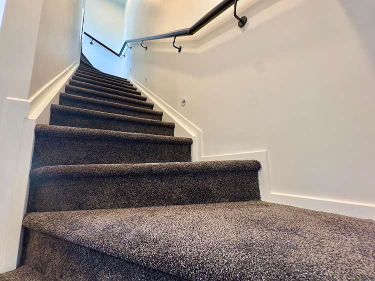 12 Taratoa Street Point England_13