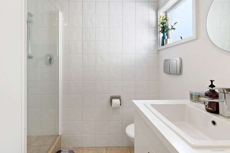 2/65 Shelly Beach Road Saint Marys Bay_5