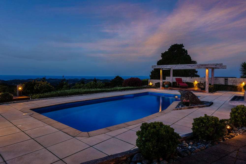 947bbd0b9099869b2bb9527a98992331