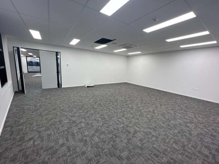 71 Hayton Road Wigram_8