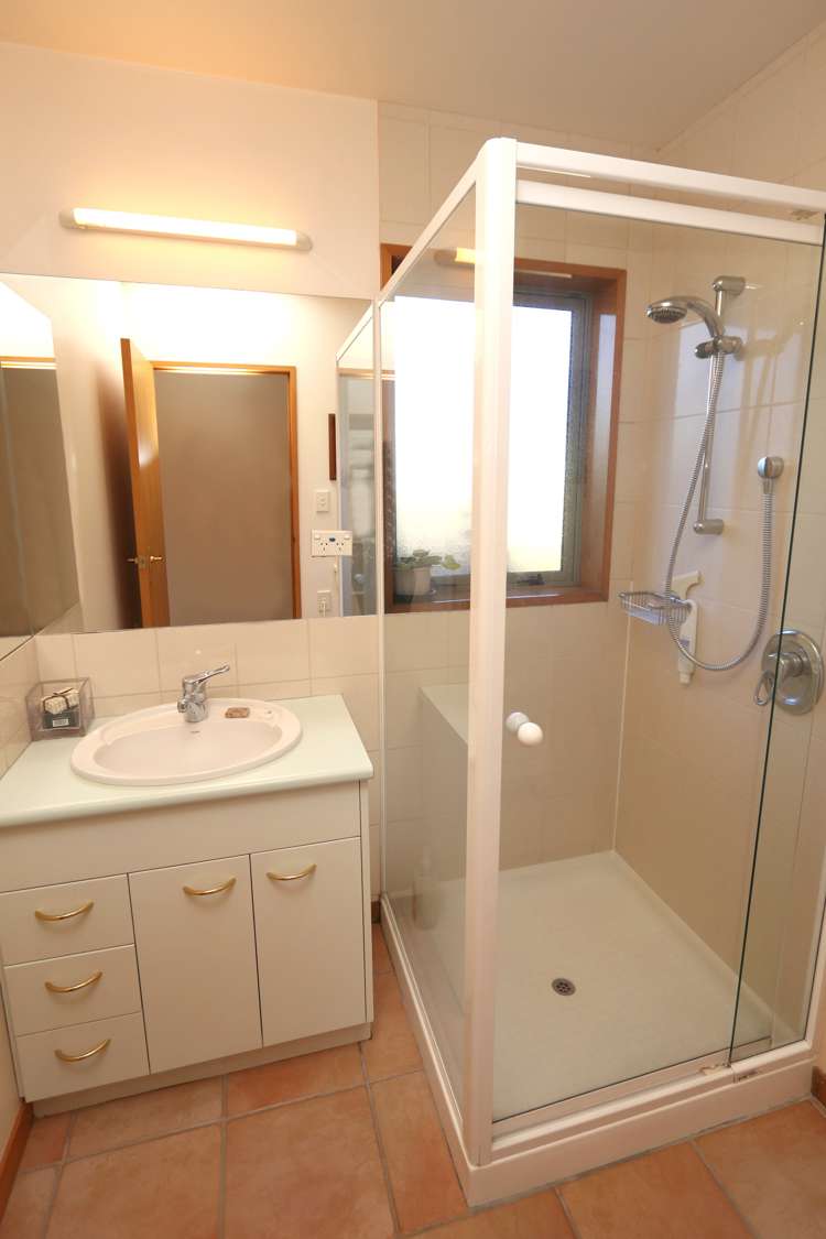 23 Catherwood Avenue Allenton_9