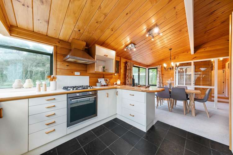 204 Shaw Road Oratia_3