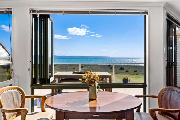 2 North Terrace Westshore_10